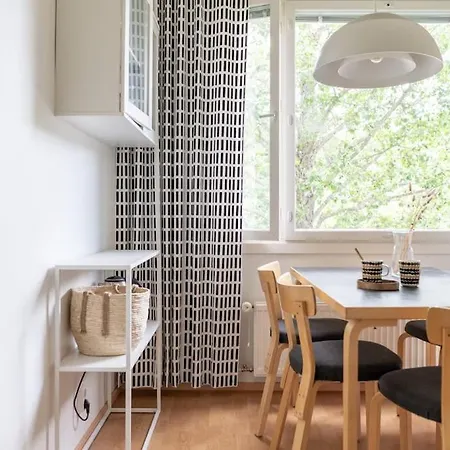 Sauna, Balcony, 2 Bedroom In Myyrmaki + Free Parking! Apartamento Vantaa