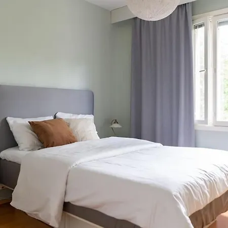 Sauna, Balcony, 2 Bedroom In Myyrmaki + Free Parking! Βάνταα